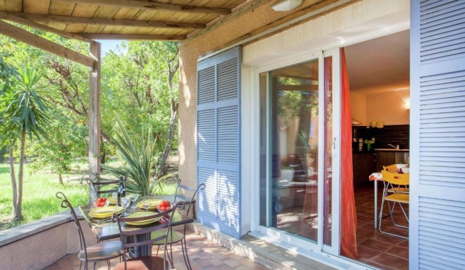 Holiday home 150m from the beach in Corsica