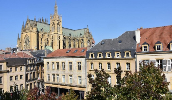 Grand Appartement Vue Cathédrale