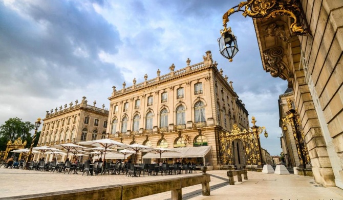 Grand Hotel De La Reine - Place Stanislas