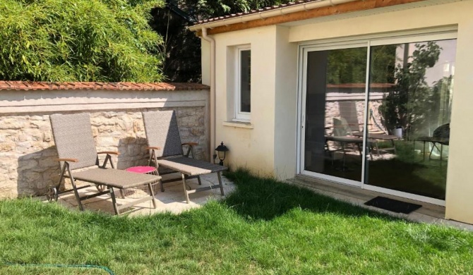 studio maisonnette avec jardin