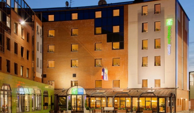 Holiday Inn Express Arras, an IHG Hotel