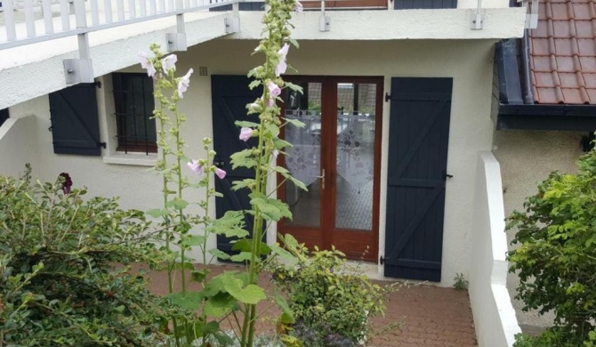 Appartement Audinghen, 1 pièce, 2 personnes - FR-1-376-68