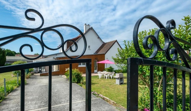 Maison de 2 chambres avec jardin clos et wifi a Camiers a 1 km de la plage