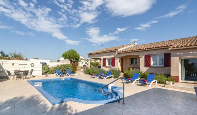 Luxury Villa with Private Swimming Pool in Escales