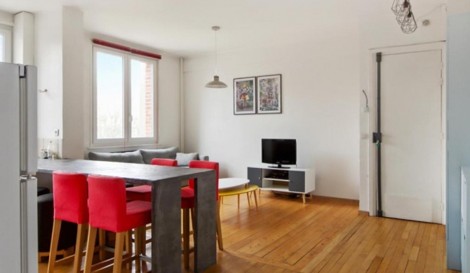 Spacious and cozy close to the historical Lille