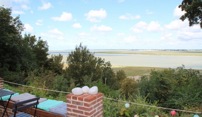 le gîte de la falaise en Baie