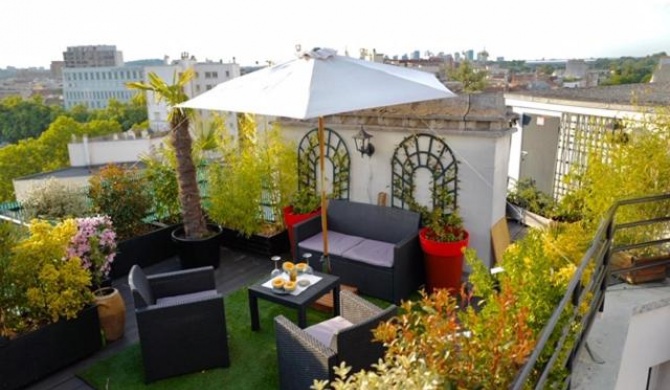 DERNIER ETAGE TERRASSE Pte St Coud