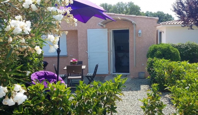 Maison d'une chambre avec jardin clos et wifi a Prunelli di Fiumorbo a 4 km de la plage