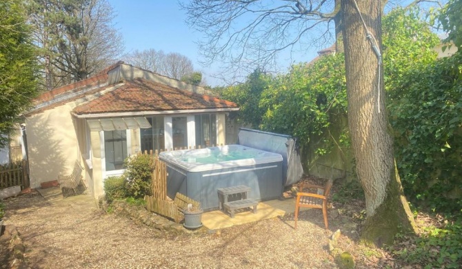 Maison avec jardin et jacuzzi proche Polytechnique