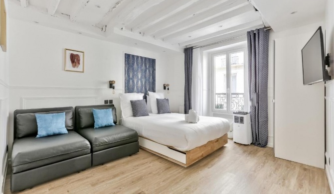 93 - Luxury Flat in Le Marais