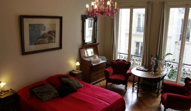 A Room In Paris