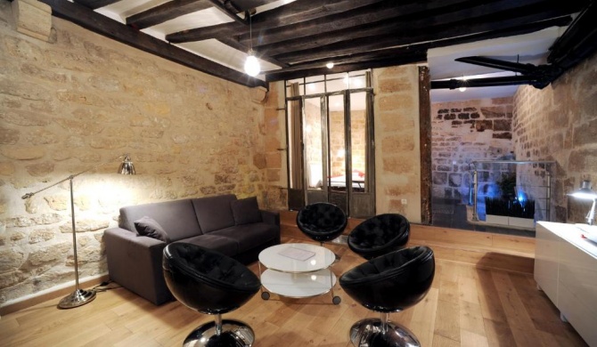 Apart of Paris - Souplex Loft Apartment - Le Marais